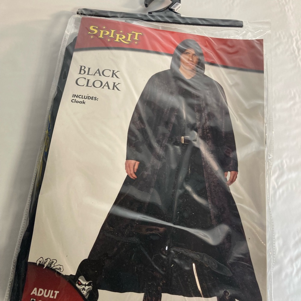 Spirit Halloween Black Cloak Adult One Size NEW IN PACKAGE 100% Polyester